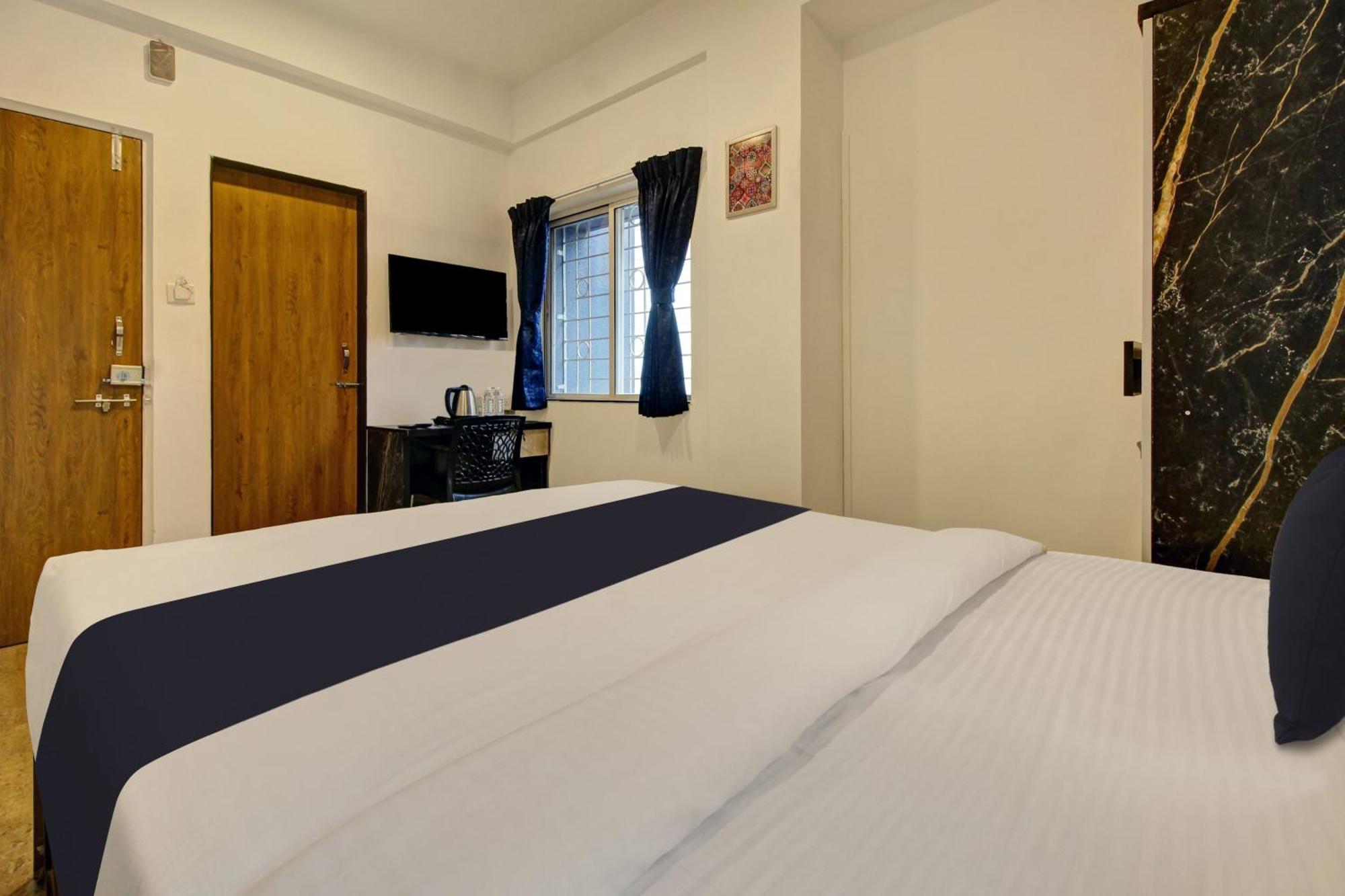 Super Collection O Grey House Hotel Pune Luaran gambar